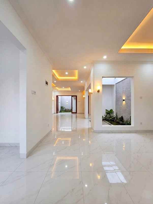 dijual rumah baru on progres design american classic