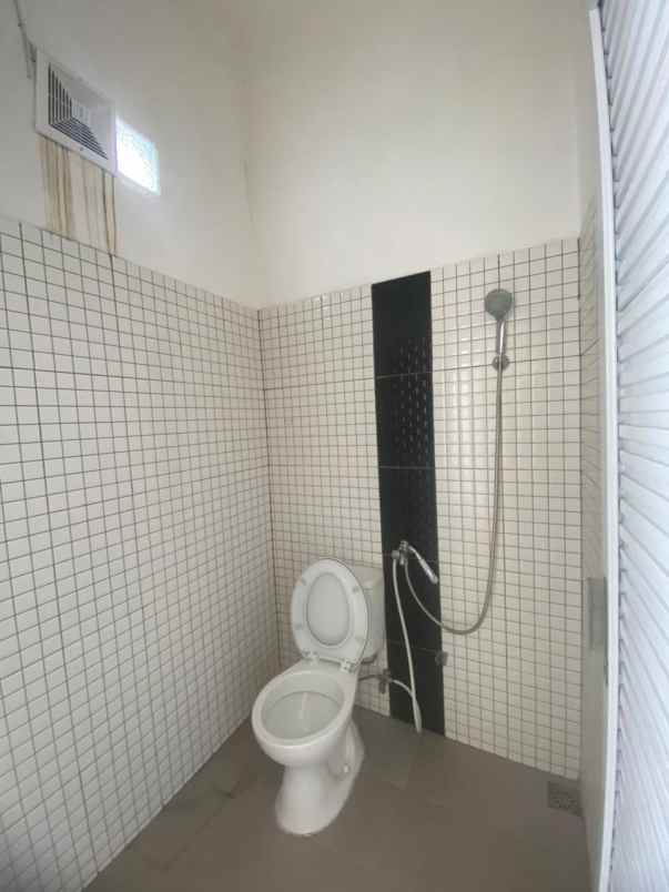 dijual rumah bedahan sawangan depok