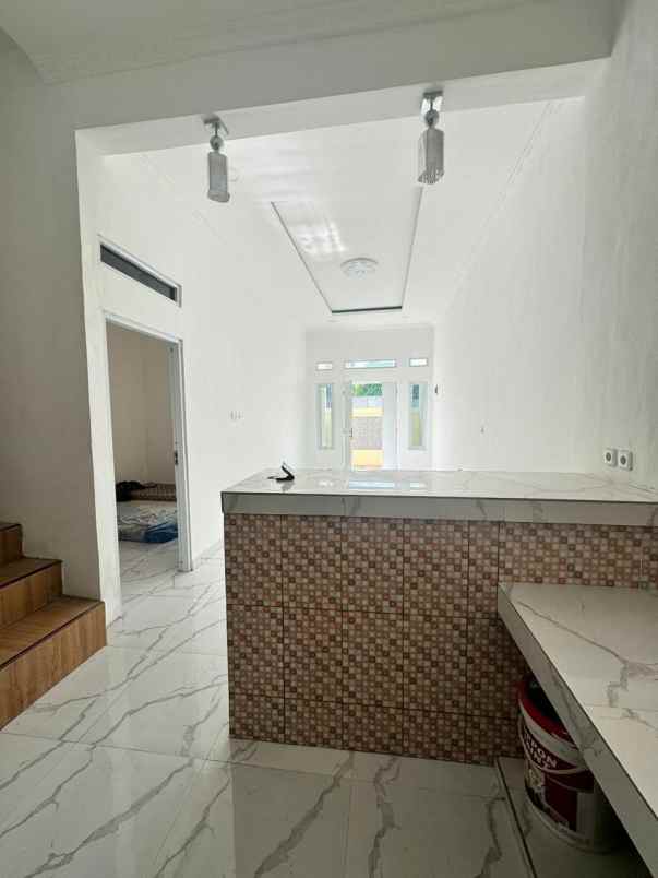 dijual rumah bedahan sawangan depok