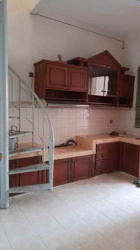 dijual rumah bendul merisi