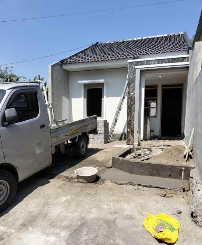 dijual rumah berbah