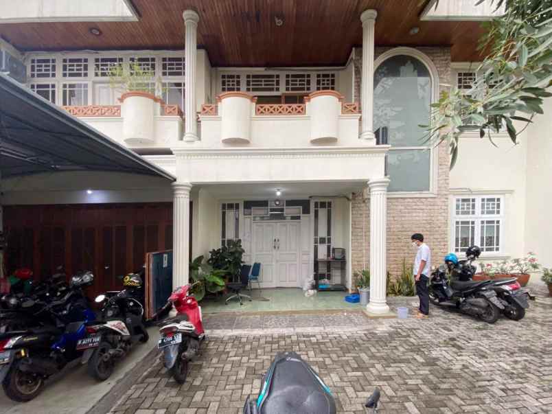 dijual rumah bintaro pesanggrahan