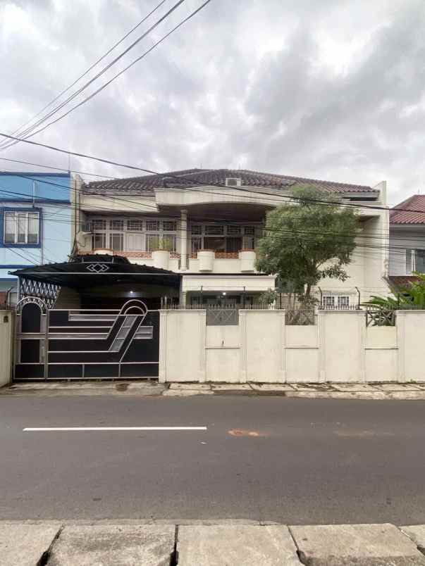 dijual rumah bintaro pesanggrahan