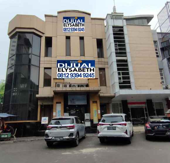 dijual rumah boulevar kelapa gading