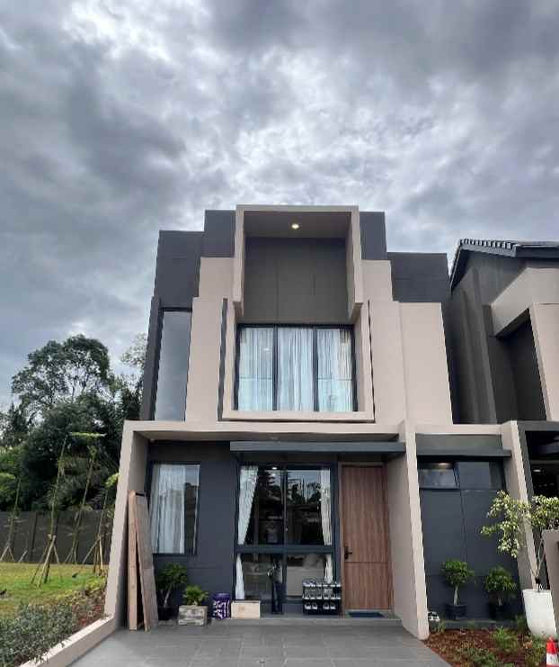 dijual rumah bsd city