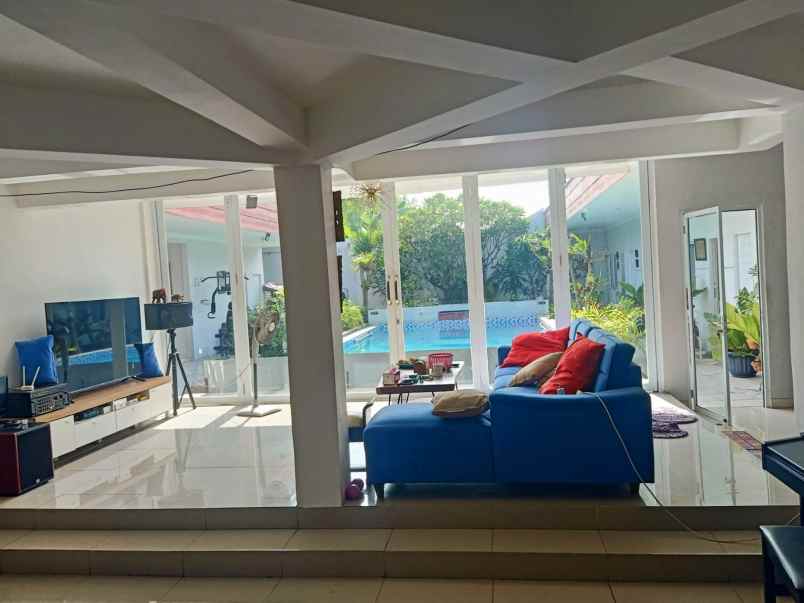 dijual rumah buaran jati sukadiri