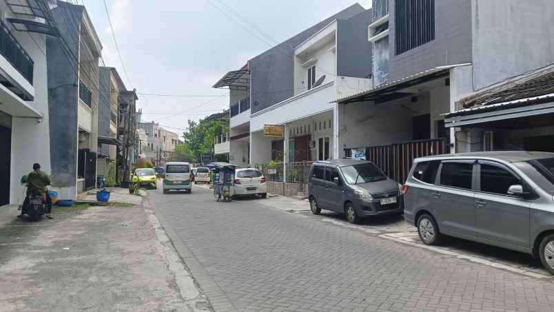 dijual rumah bugangan