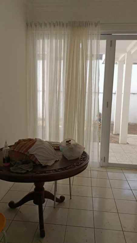 dijual rumah bukit golf cibubur