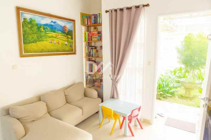 dijual rumah cantik di pondok aren tangerang selatan