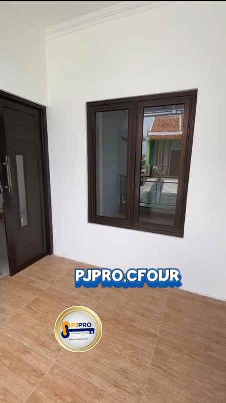 dijual rumah cikambuy