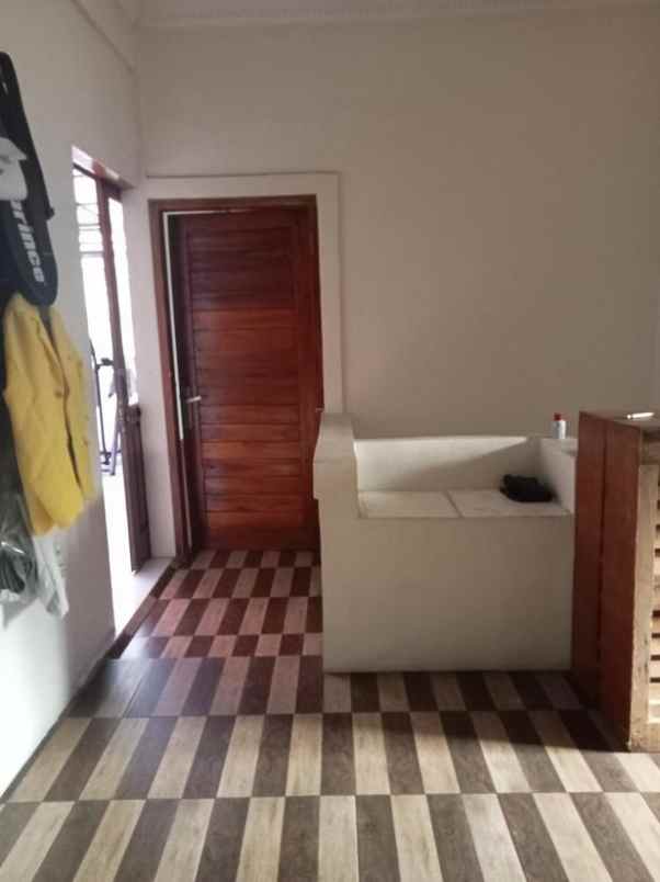 dijual rumah cilame ngamprah