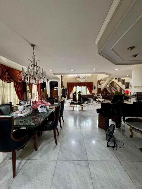 dijual rumah cilandak timur