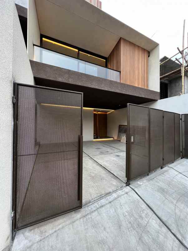 dijual rumah cinere estate depok