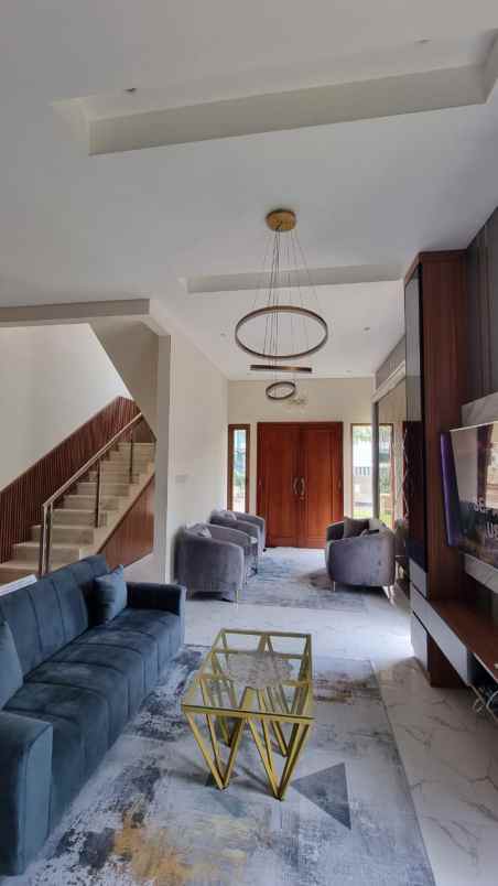 dijual rumah cipinang