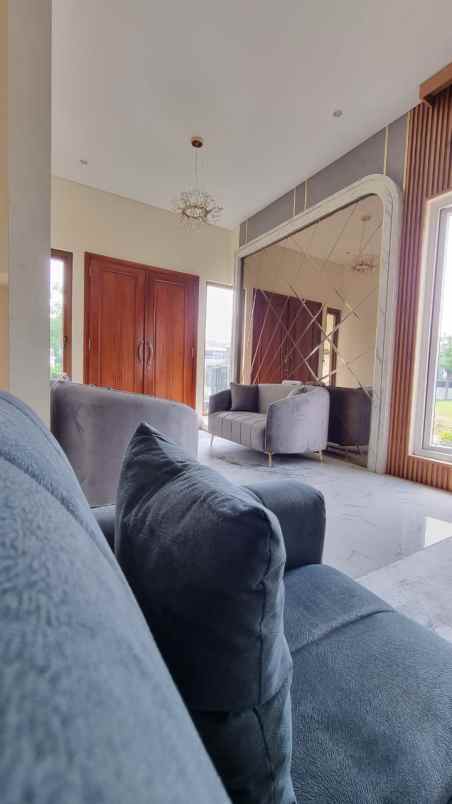 dijual rumah cipinang