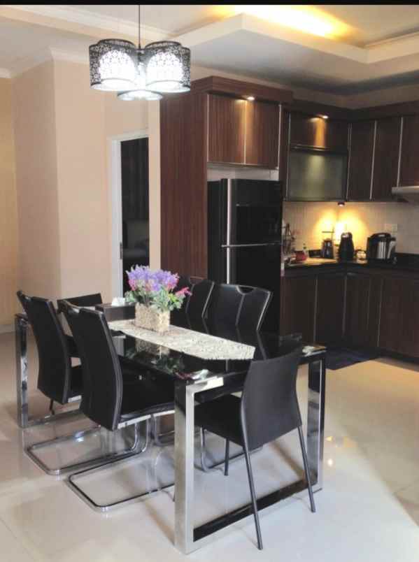 dijual rumah cisaranten