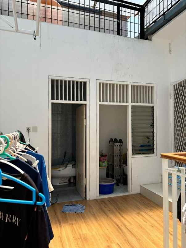 dijual rumah citra 3