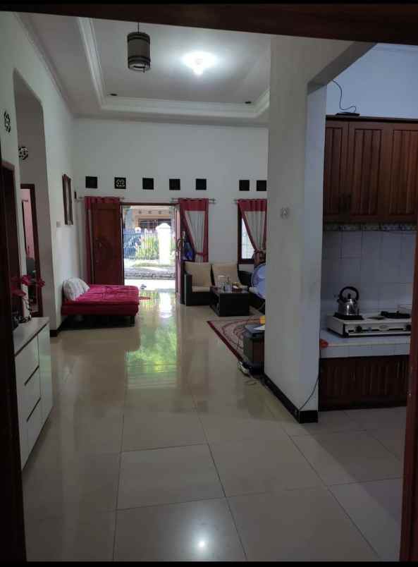 dijual rumah citra pemuda regency