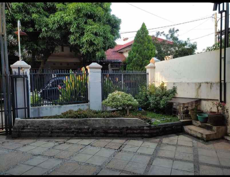 dijual rumah citra pemuda regency