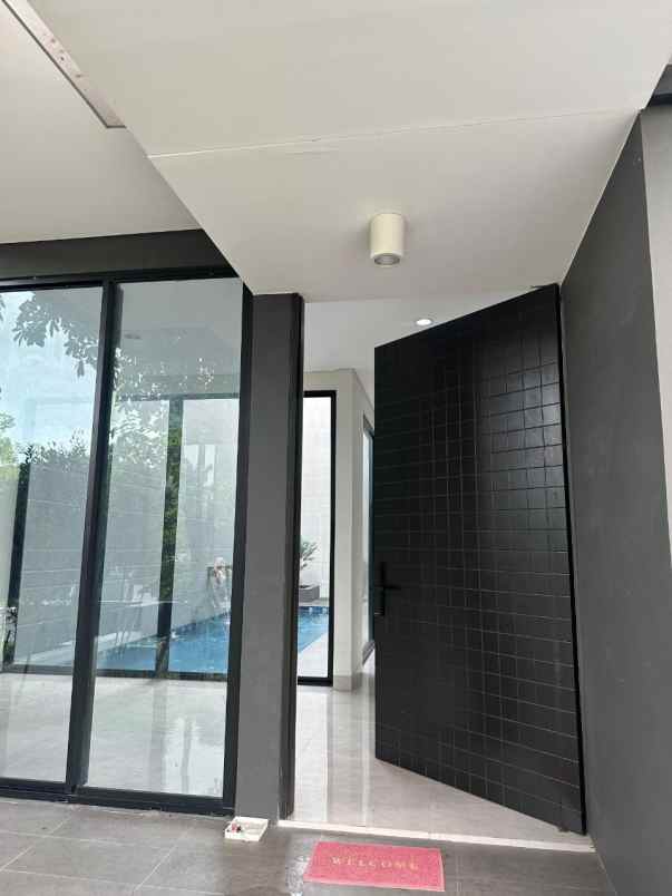 dijual rumah citraland
