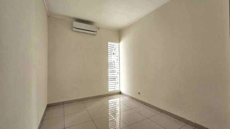 dijual rumah cluster arana kota harapan