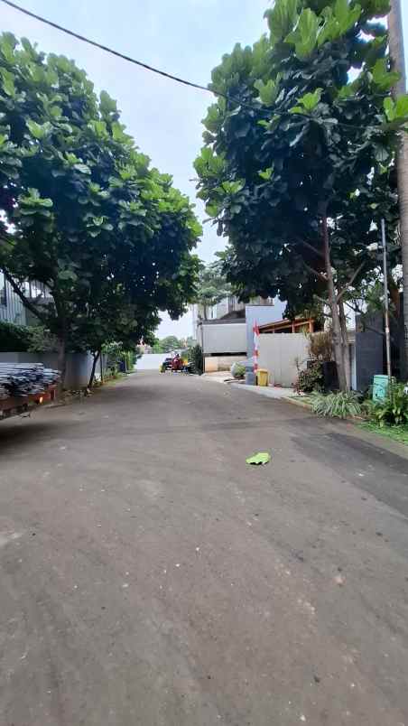 dijual rumah cluster asoka kel pejaten