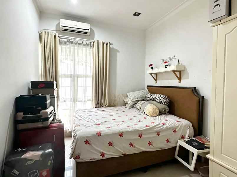 dijual rumah cluster billymoon pondok