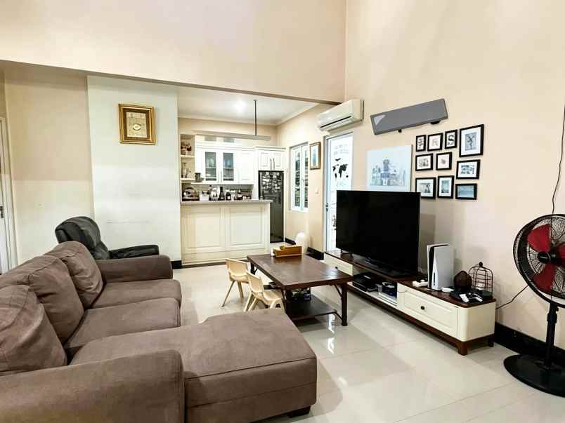 dijual rumah cluster billymoon pondok