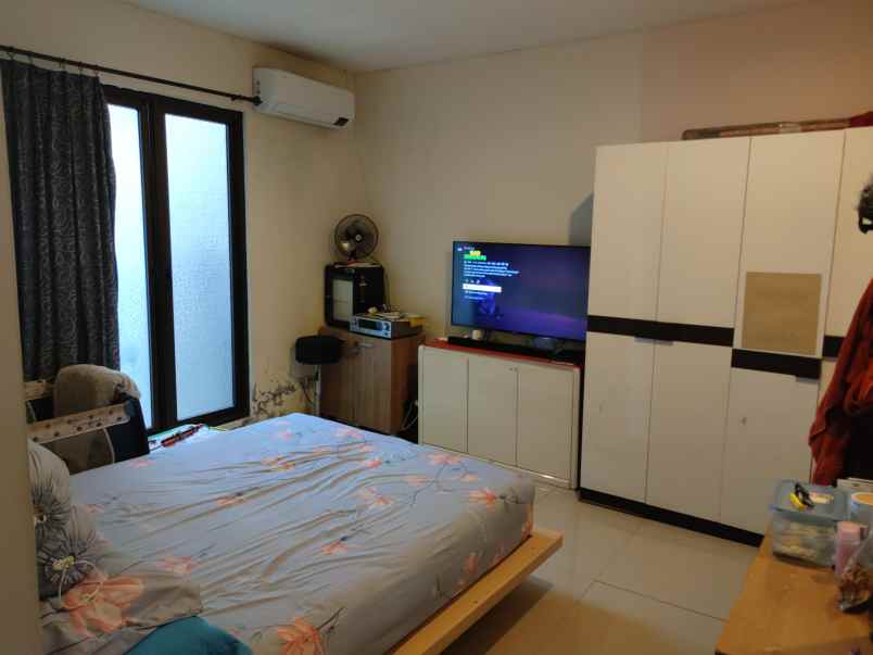 dijual rumah cluster cempaka suvarna sutera tangerang