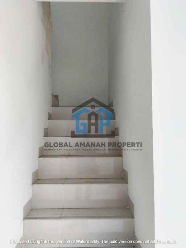 dijual rumah cluster ciwaruga