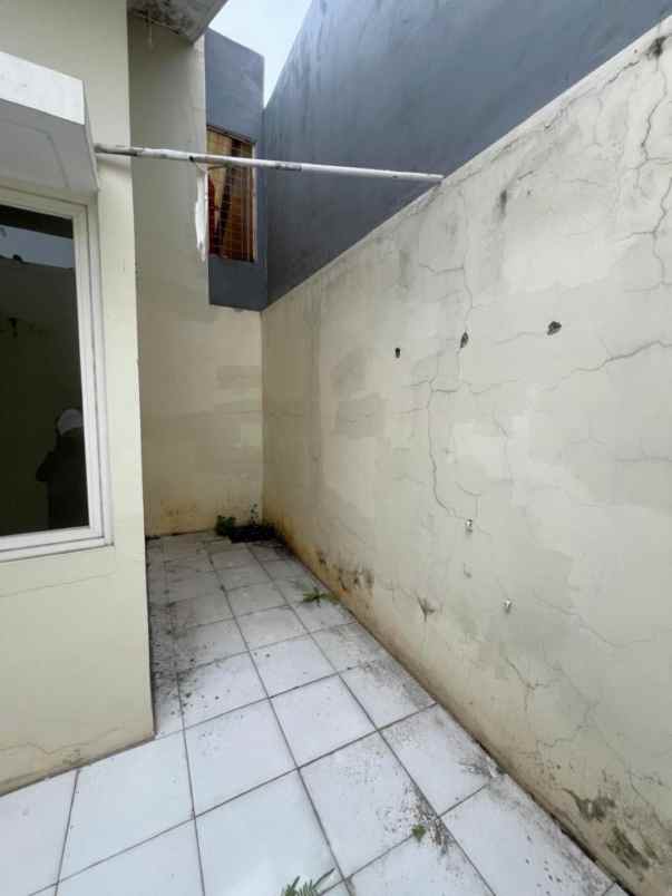 dijual rumah cluster feia segara city