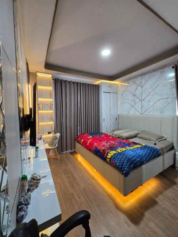 dijual rumah cluster mulberry