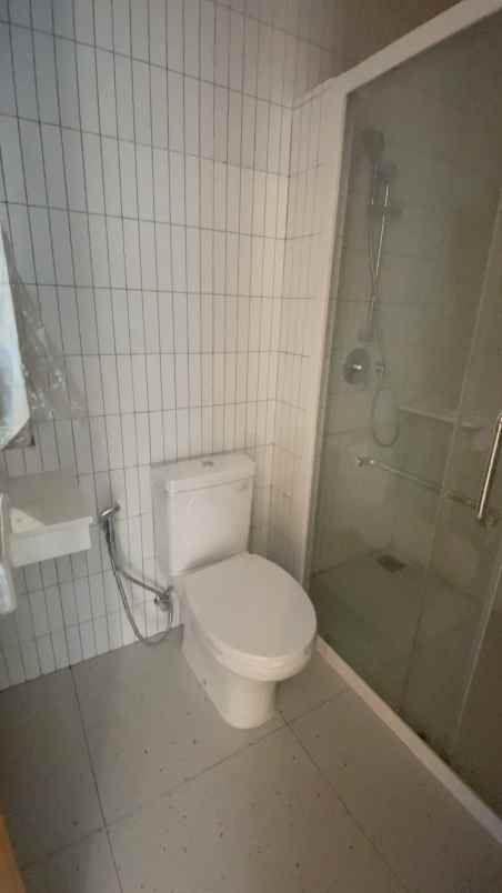 dijual rumah cluster okinawa pik2
