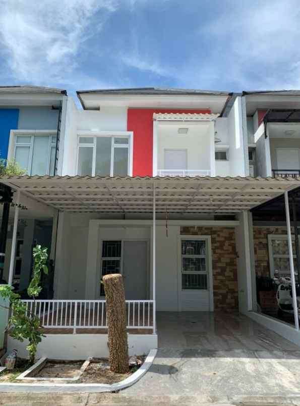 dijual rumah cluster savana metland