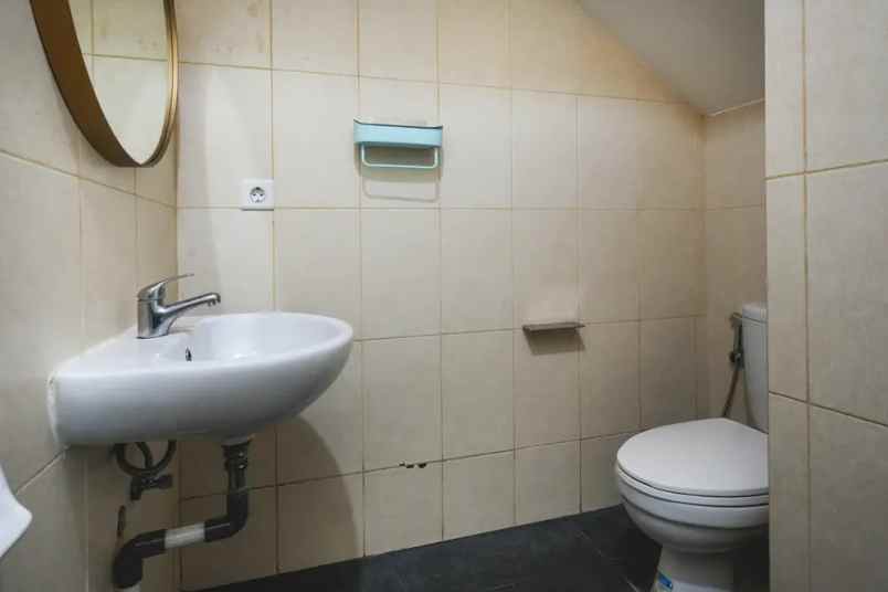 dijual rumah cluster yarra jgc jakarta