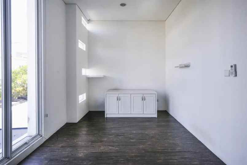 dijual rumah cluster yarra jgc jakarta