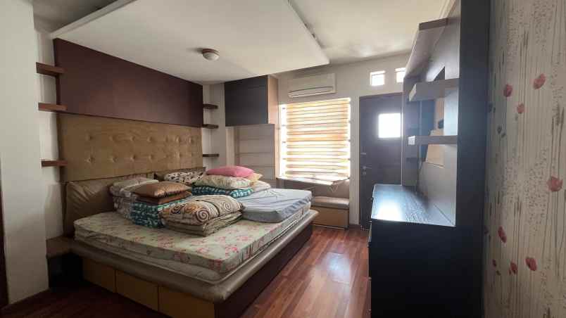 dijual rumah danau indah sunter jaya