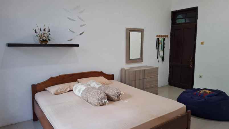dijual rumah darmo villa dukuhpakis surabaya barat shm