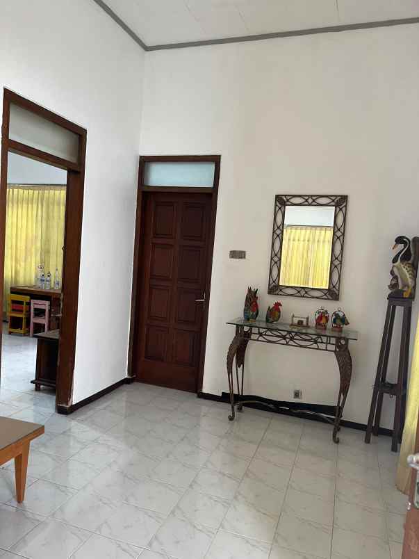 dijual rumah di banyuagung solo