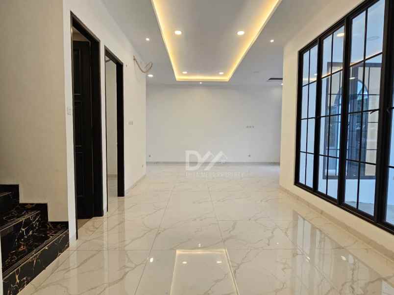 dijual rumah di bintaro jaya