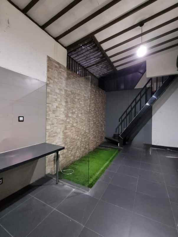 dijual rumah di foresta foglio bsd