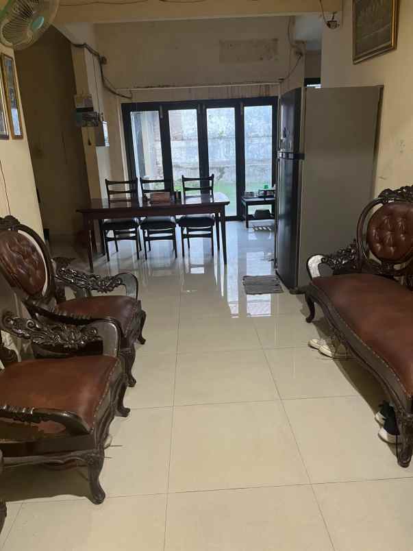 dijual rumah di grand depok city depok jawa barat