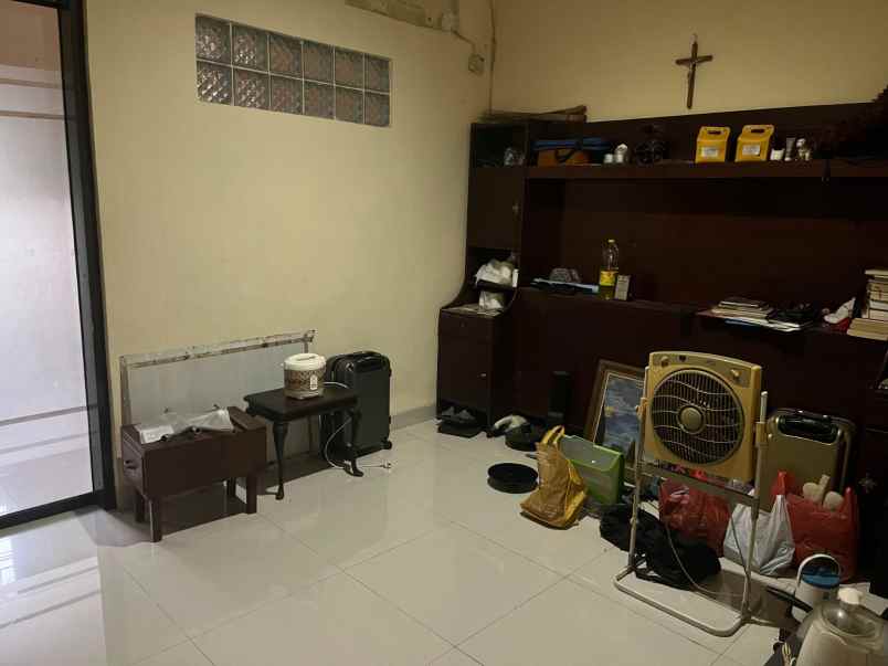 dijual rumah di grand depok city depok jawa barat