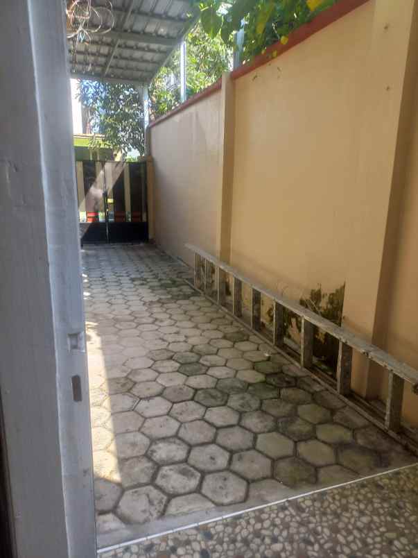 dijual rumah di lokasi strategis dekat uin khas jember