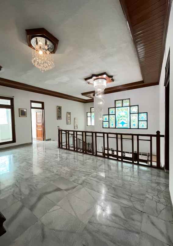 dijual rumah di pejaten barat jakarta selatan