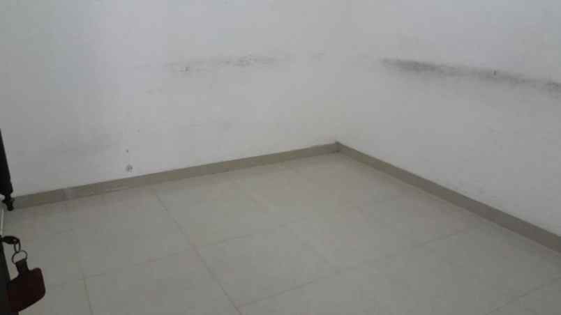 dijual rumah di perumahan dki pondok kelapa