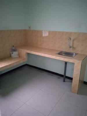 dijual rumah di perumahan graha kota blok p1 03 kediri