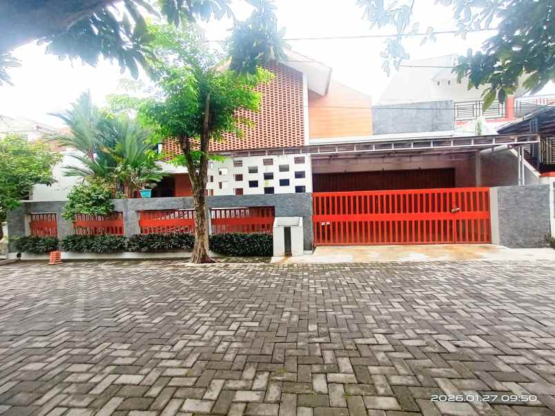 dijual rumah di ring 1 undip tembalang semarang