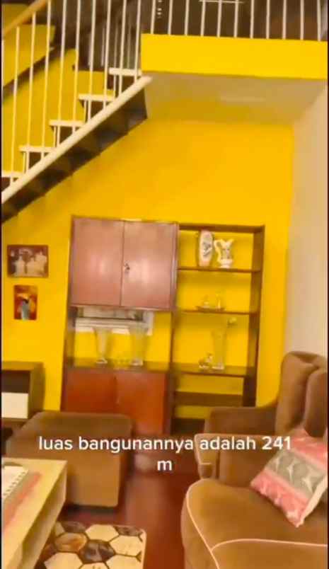 dijual rumah di tanah abang jakarta pusat
