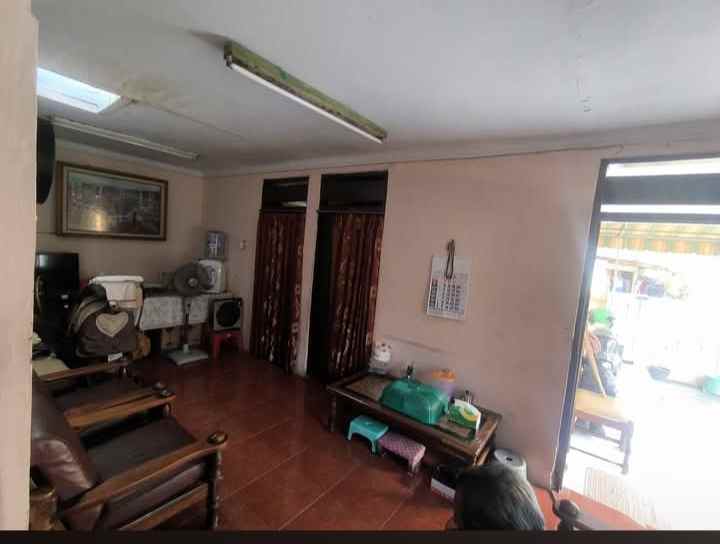 dijual rumah diperumnas klender